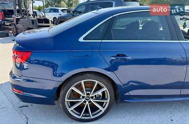 Седан Audi A4 2016 в 