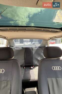 Седан Audi A4 1995 в 