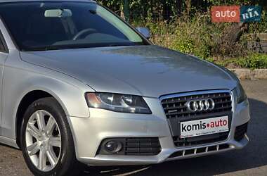 Седан Audi A4 2010 в 