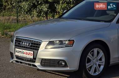 Седан Audi A4 2010 в 