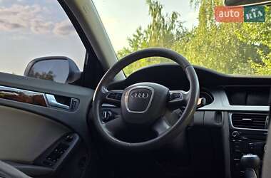 Седан Audi A4 2010 в 