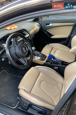 Седан Audi A4 2013 в 