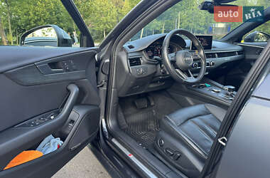 Седан Audi A4 2017 в 