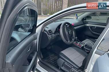 Седан Audi A4 2003 в 