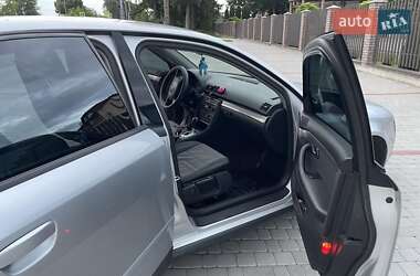 Седан Audi A4 2003 в 
