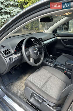 Седан Audi A4 2006 в 
