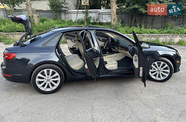 Седан Audi A4 2016 в 