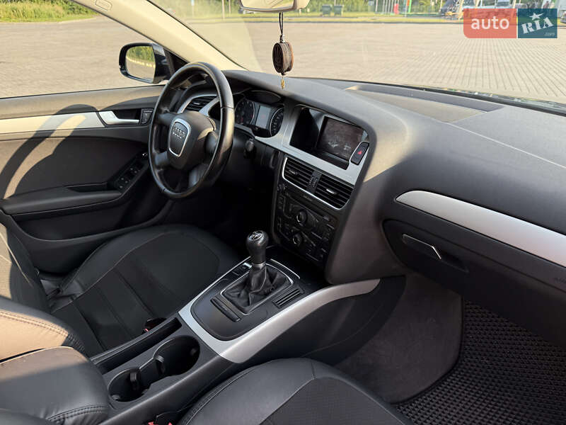 Универсал Audi A4 2009 в Бродах
