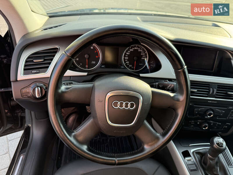 Универсал Audi A4 2009 в Бродах