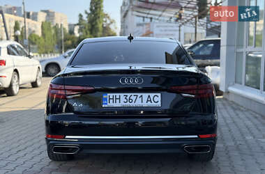 Седан Audi A4 2019 в 