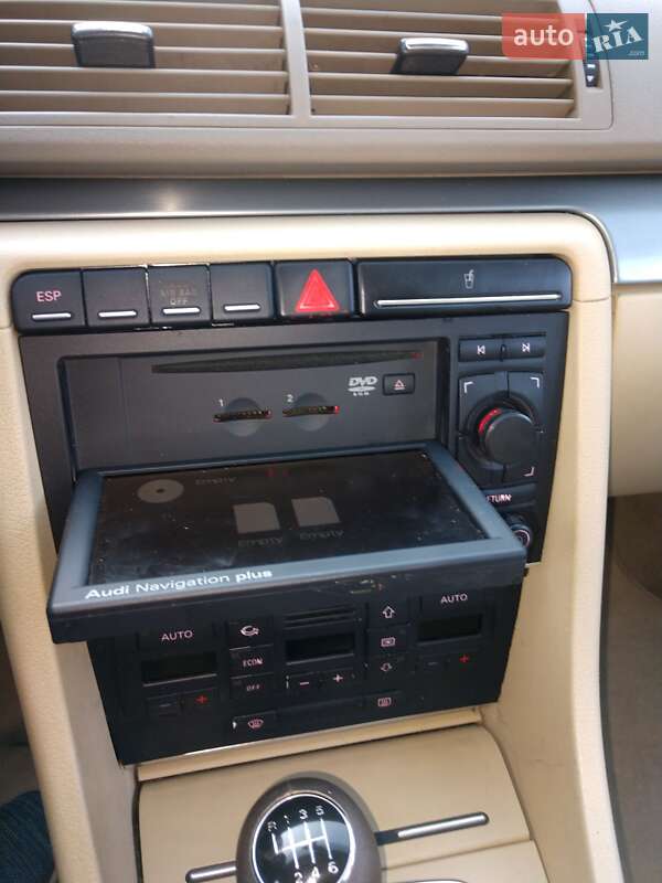 Седан Audi A4 2005 в Хмельницком