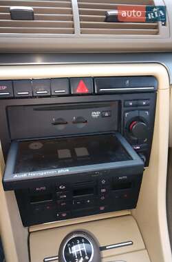 Седан Audi A4 2005 в 