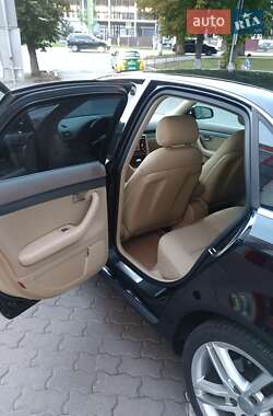 Седан Audi A4 2005 в 