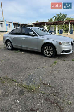 Седан Audi A4 2011 в 