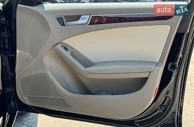 Седан Audi A4 2012 в 