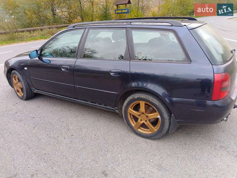 Универсал Audi A4 1999 в Черновцах