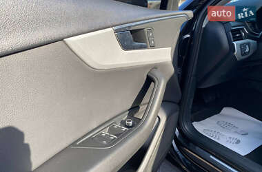 Универсал Audi A4 2018 в 