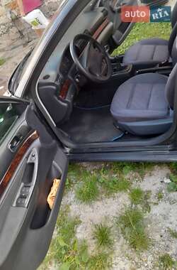 Универсал Audi A4 1996 в 