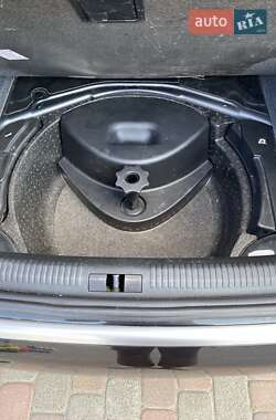 Седан Audi A4 2001 в 