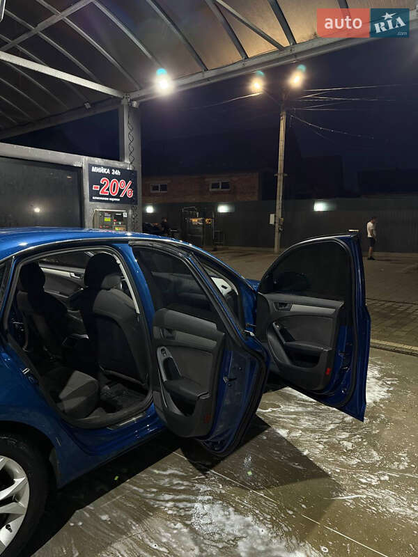 Седан Audi A4 2008 в Богородчанах