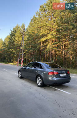 Седан Audi A4 2011 в 
