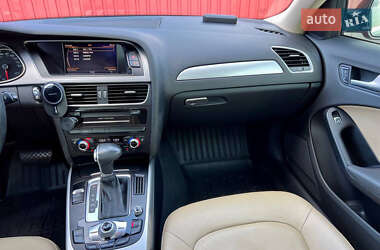 Седан Audi A4 2012 в 