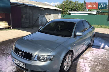 Седан Audi A4 2002 в Гайсину