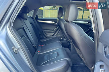 Седан Audi A4 2014 в 