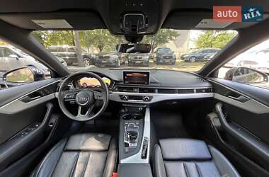 Седан Audi A4 2016 в 