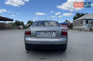 Седан Audi A4 2001 в 