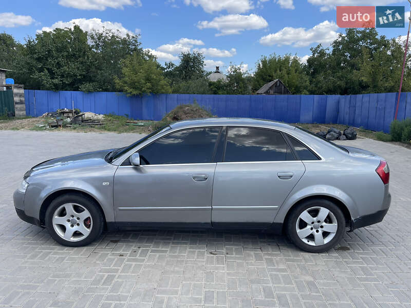 Седан Audi A4 2001 в Краматорске