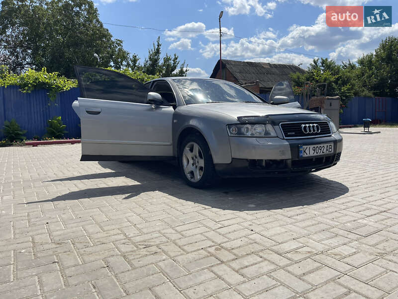 Седан Audi A4 2001 в Краматорске