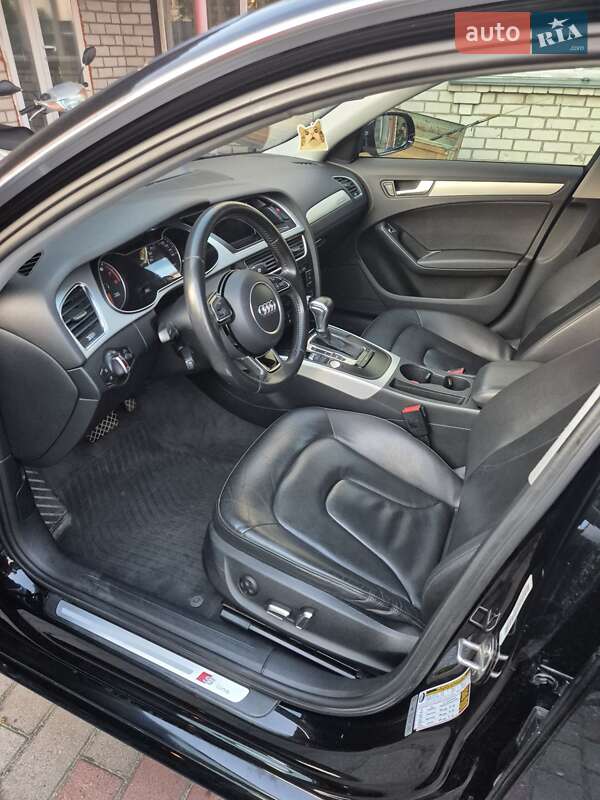 Седан Audi A4 2015 в Броварах