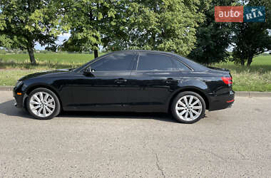Седан Audi A4 2016 в 