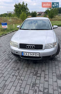 Седан Audi A4 2001 в 