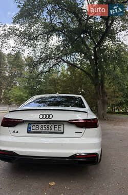 Седан Audi A4 2020 в 