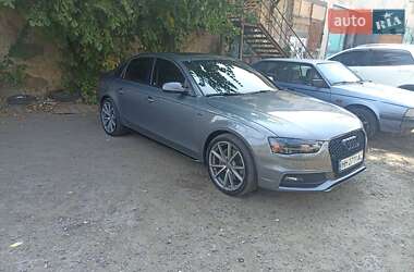 Седан Audi A4 2015 в Одессе