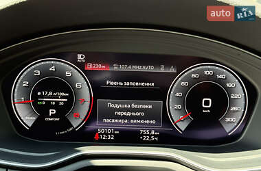 Седан Audi A4 2019 в 