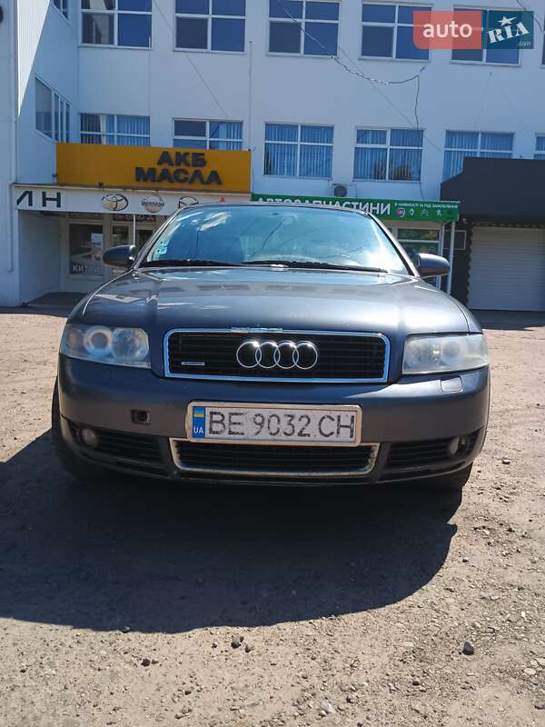 Седан Audi A4 2001 в Первомайске