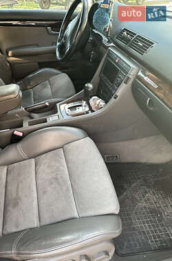 Универсал Audi A4 2002 в 