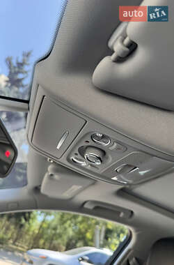 Седан Audi A4 2014 в 