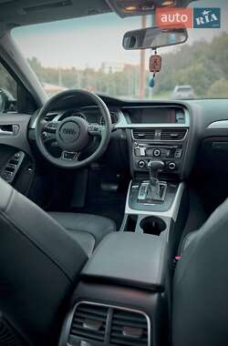 Седан Audi A4 2015 в 