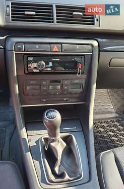 Универсал Audi A4 2004 в 