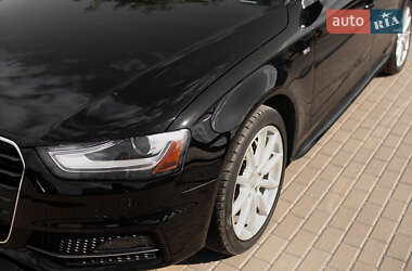 Седан Audi A4 2015 в 