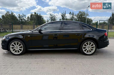 Седан Audi A4 2015 в 
