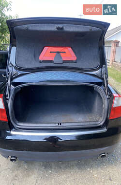 Седан Audi A4 2003 в 