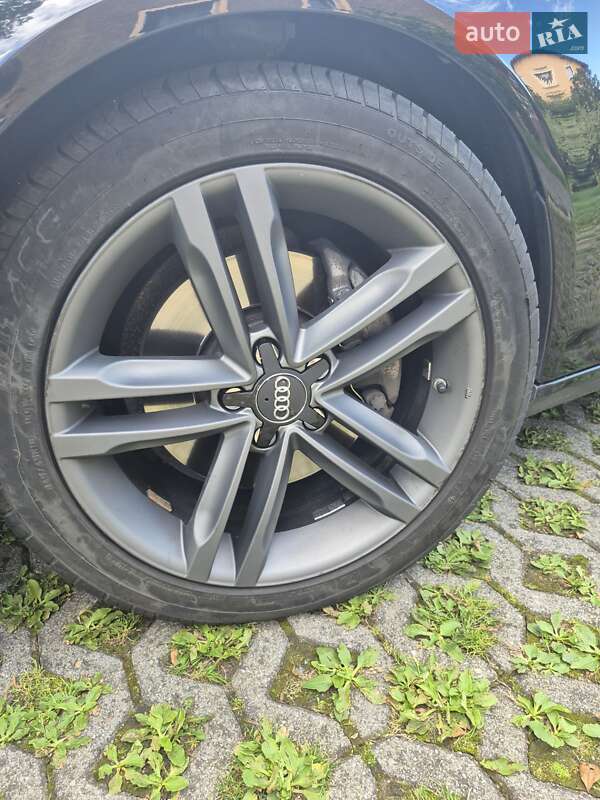 Универсал Audi A4 2013 в Ивано-Франковске