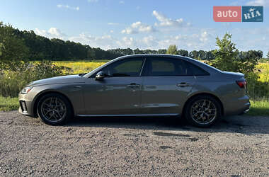Седан Audi A4 2020 в 