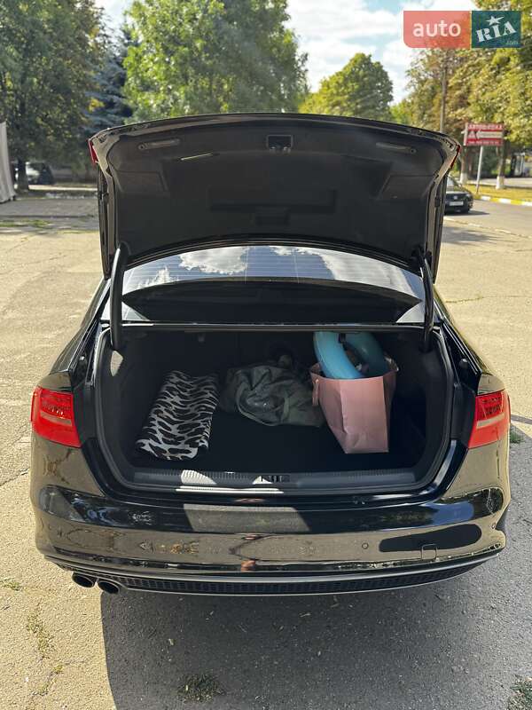 Седан Audi A4 2015 в Подольске