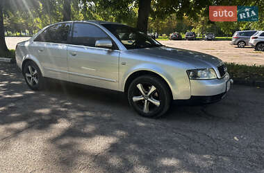 Седан Audi A4 2001 в 